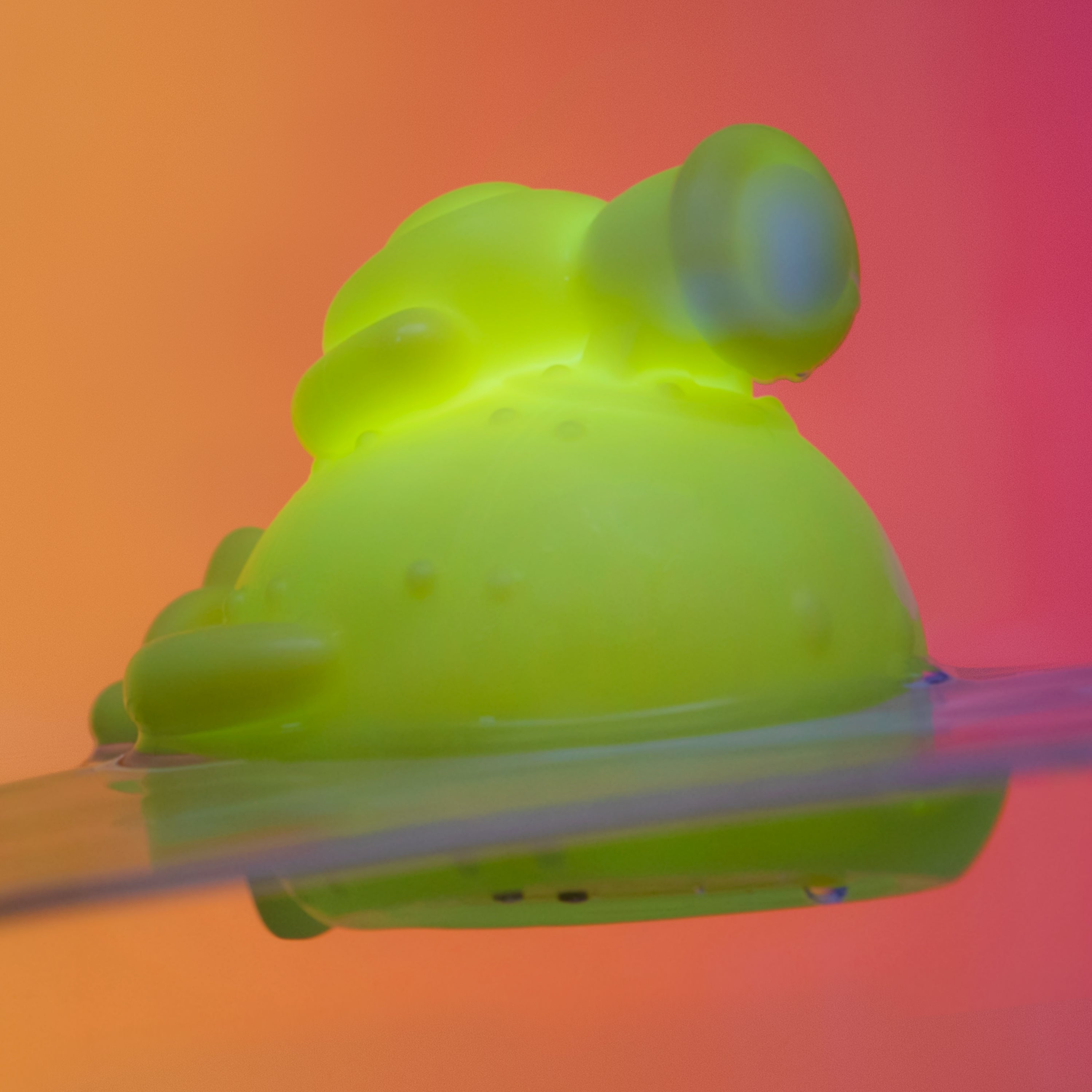 light up yellow bath toy